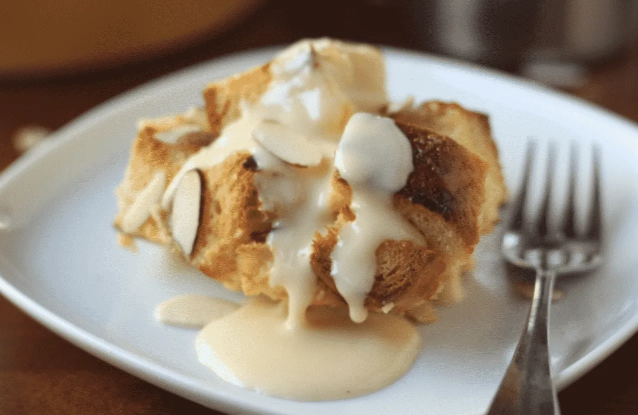 Dessert comfort food... I mean bread pudding of course! Check out these 20 best bread pudding recipes from fellow food bloggers!