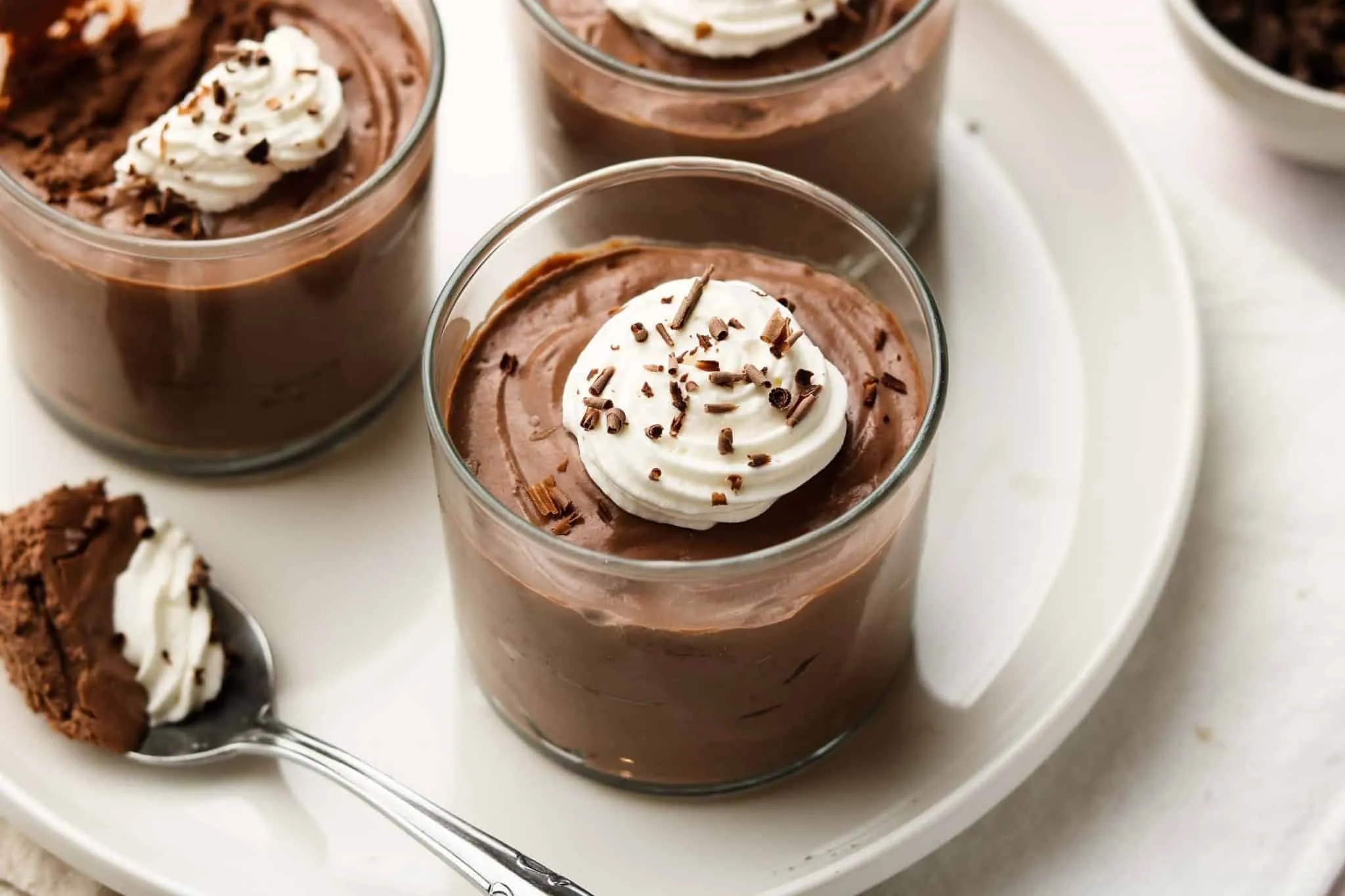 Are you a chocolate mousse fan? Then you have to check out these deliciously creative chocolate mousse recipes from fellow food bloggers!