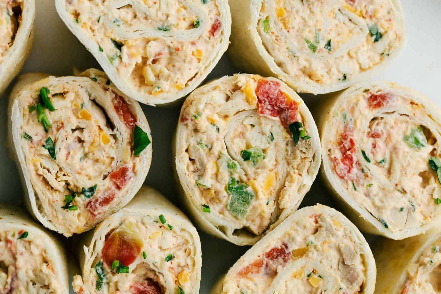 Are you looking for creative roll ups for a lunchbox, potluck party or as an appetizer? Check out these 20 pinwheel recipes from fellow food bloggers!