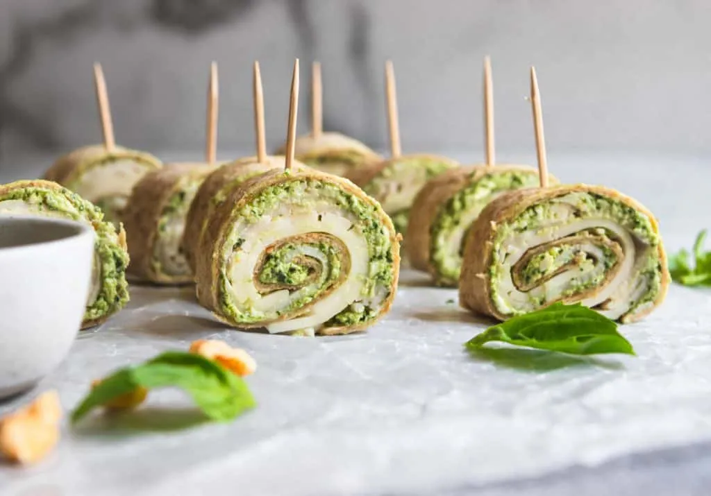 Are you looking for creative roll ups for a lunchbox, potluck party or as an appetizer? Check out these 20 pinwheel recipes from fellow food bloggers!