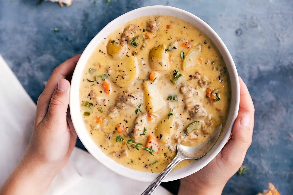 Creamy potato soup, that is the ultimate comfort food... Check out these 20 delicious potato soup recipes from my favorite food bloggers!