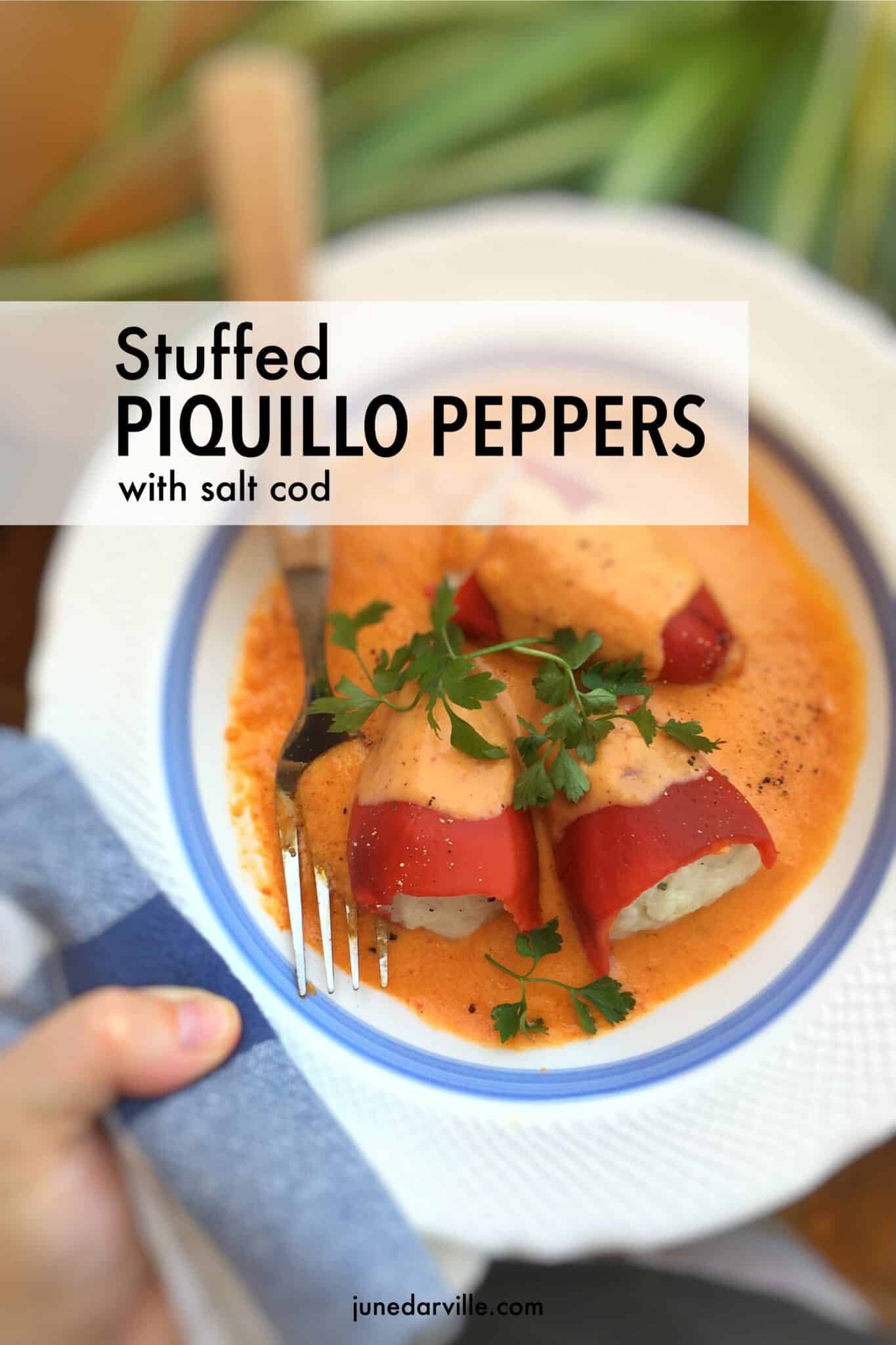 Warm piquillo peppers stuffed with salt cod in cream sauce: easy to make in advance and a perfect starter for large dinner parties!