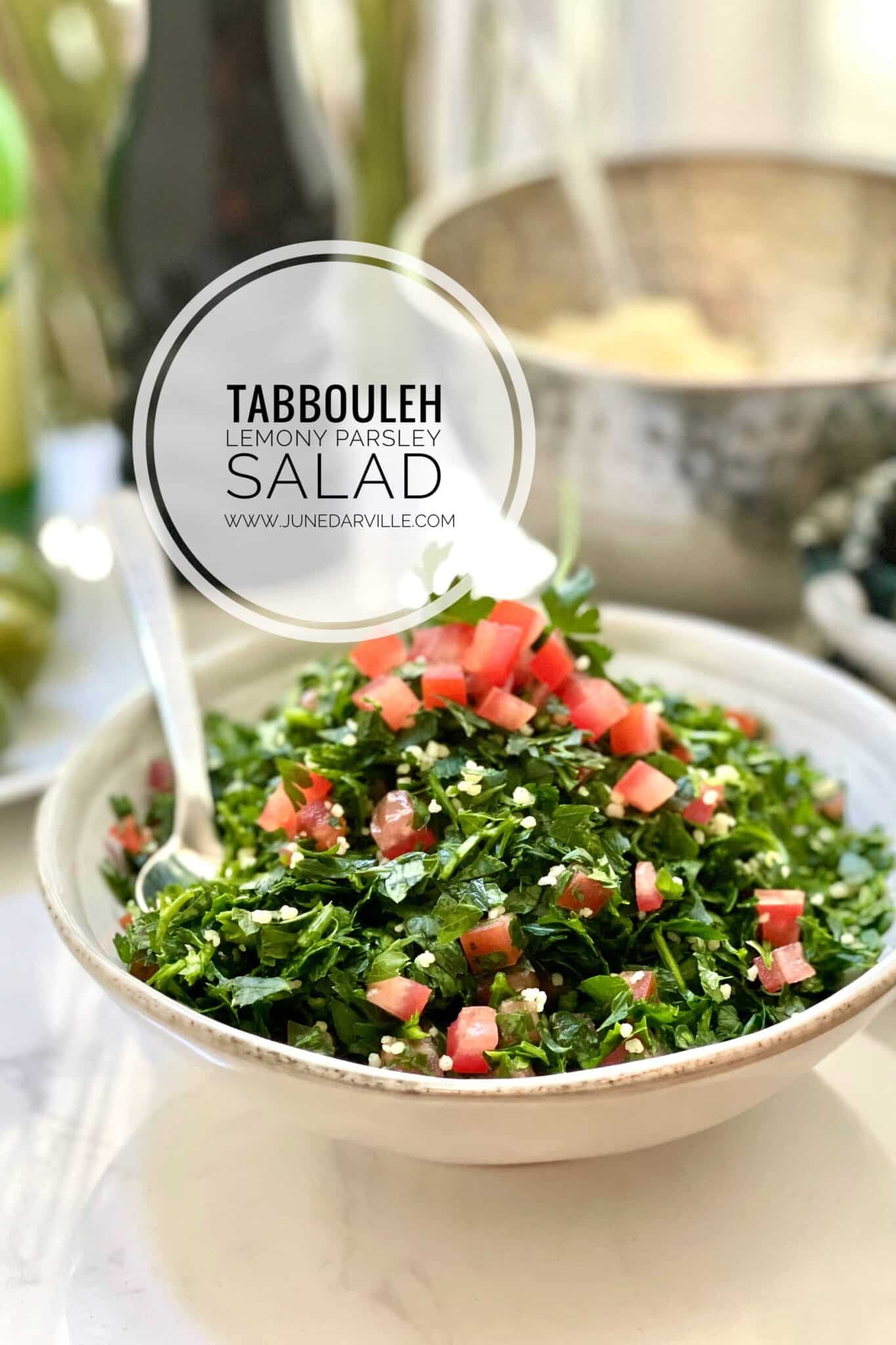 This tabbouleh recipe is a famous but most of all a yummy Mediterranean classic! Great in combination with grilled chicken or lamb.