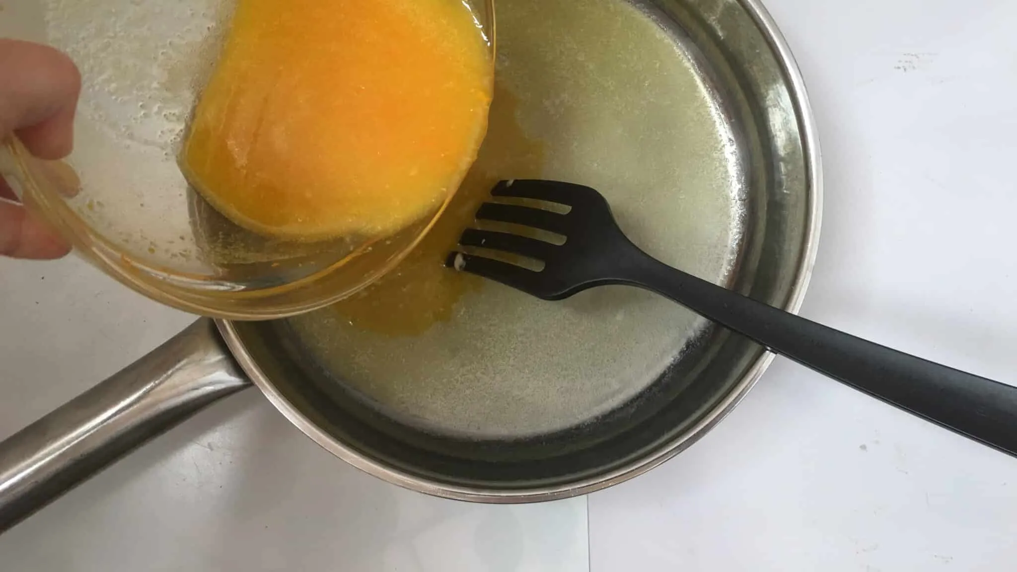 Best French Crepes Suzette Recipe Homemade thin crepes in a sugary orange and Grand Marnier sauce... this crepes suzette recipe is a must try! You will love it...