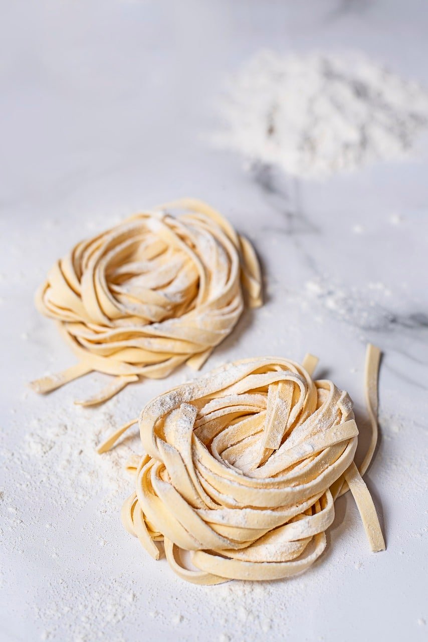 Making fresh pasta is such a fun kitchen challenge, so why don't you give it a try! Check my recipe for homemade pasta and enjoy the ride...