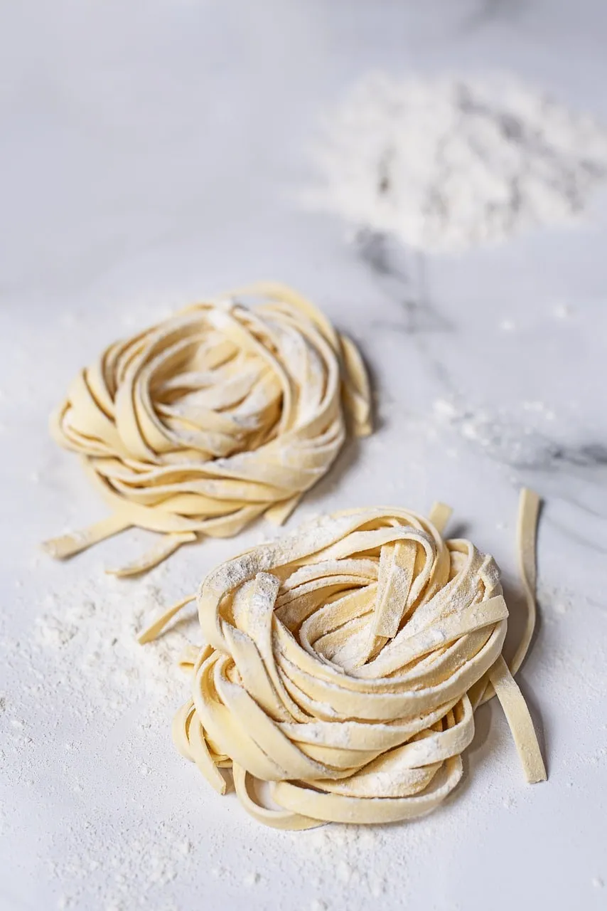 Making fresh pasta is such a fun kitchen challenge, so why don't you give it a try! Check my recipe for homemade pasta and enjoy the ride...