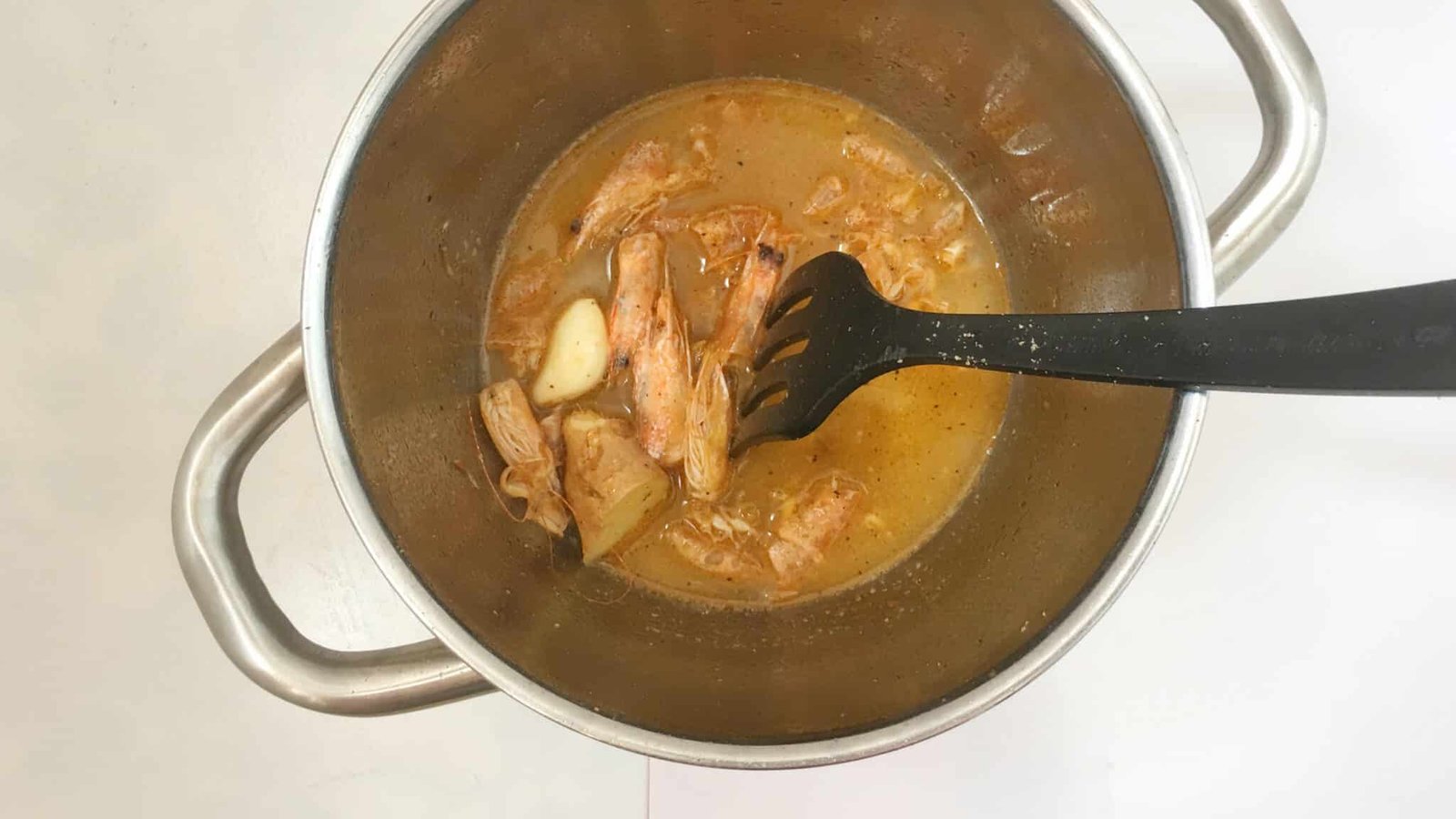 Do try out my simple ramen soup recipe with a homemade prawn broth... That's the best prawn broth ever! This ramen soup bowl also makes a delicious Asian lunch.