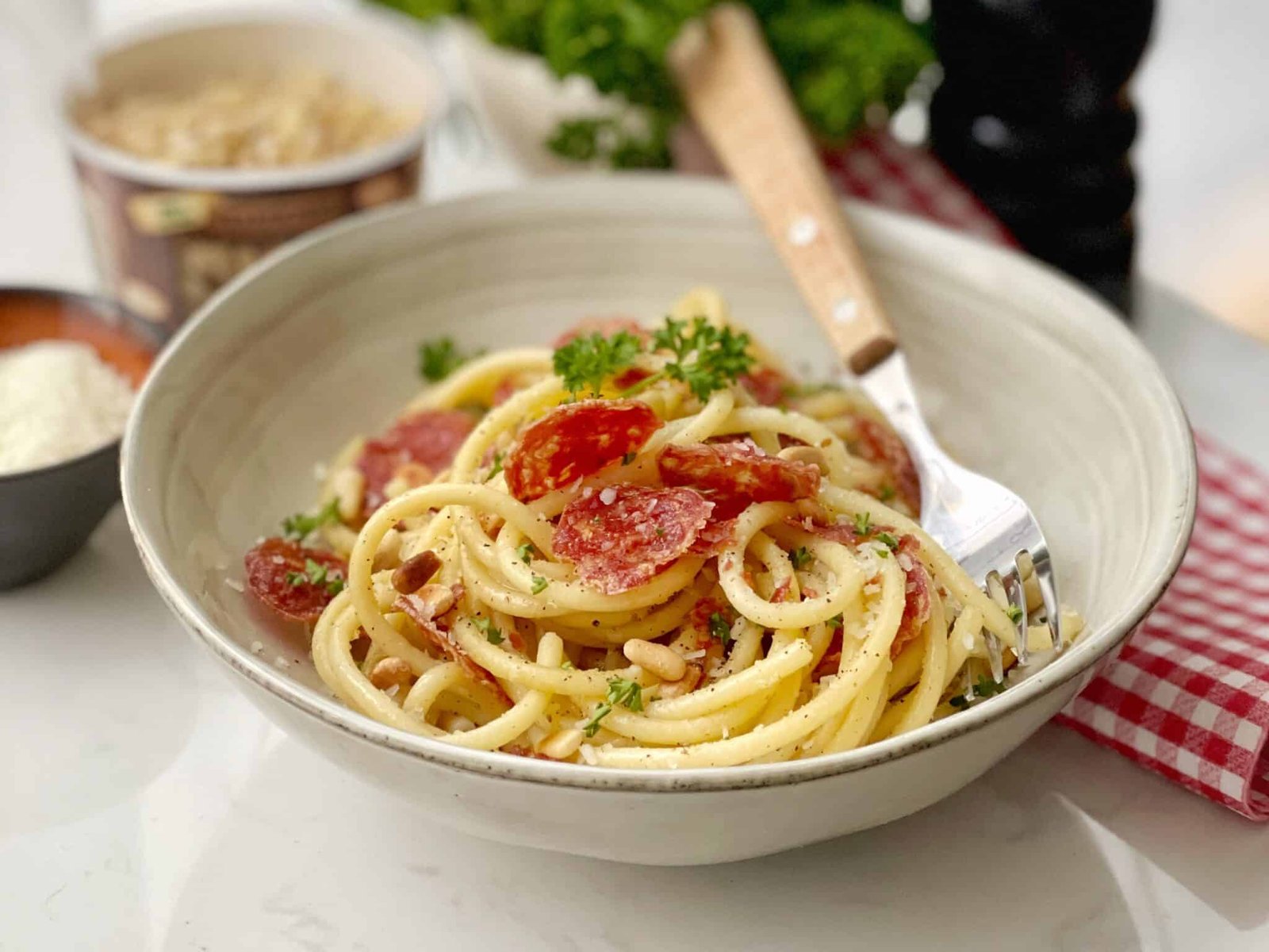 A crunchy salami pasta recipe, sprinkled with a handful of pecorino cheese... Who could ever say no such a savory little Italian dish?