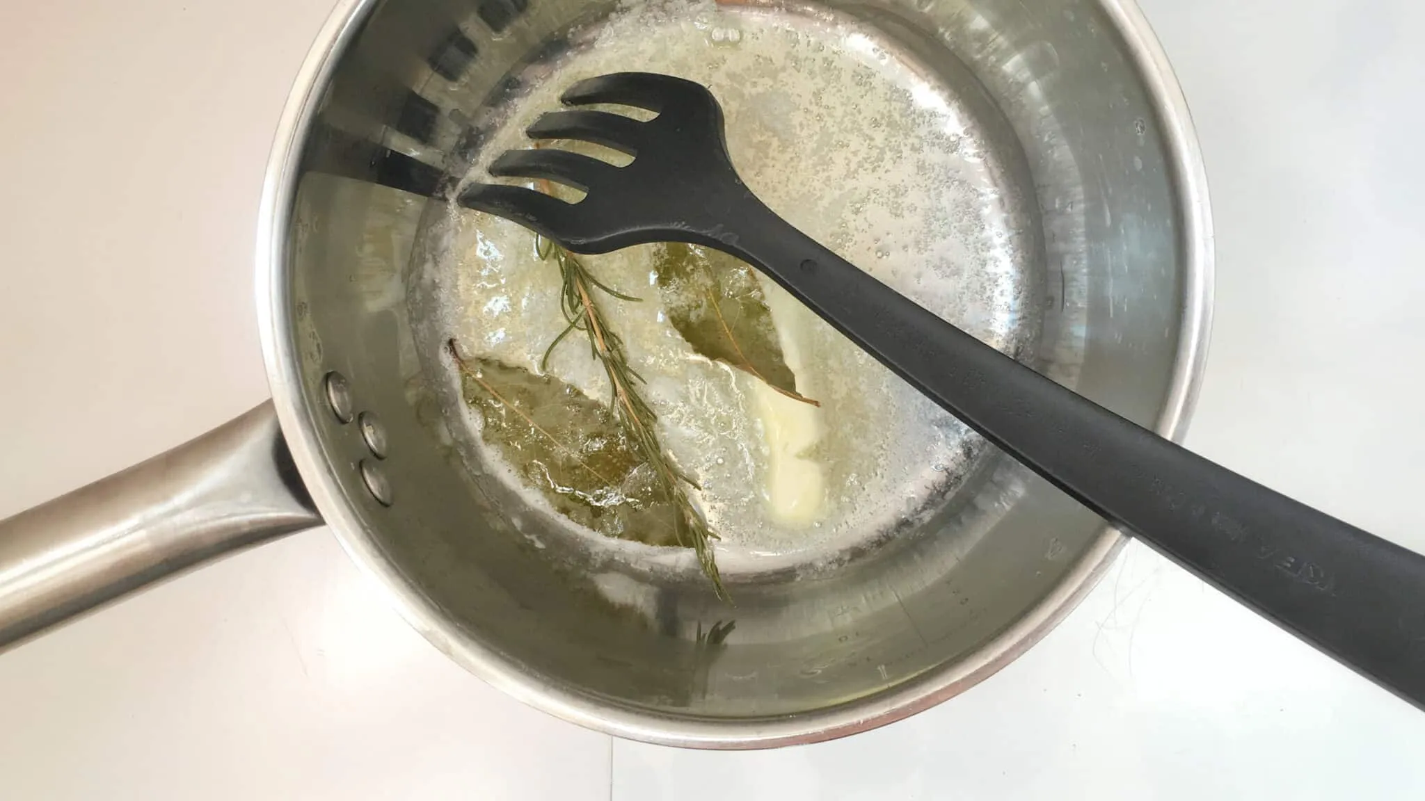 Look at this delicious waterzooi recipe! Do try out my chunky chicken stew with fresh leeks, celery, carrots and lots of cream... This is Belgian comfort food!