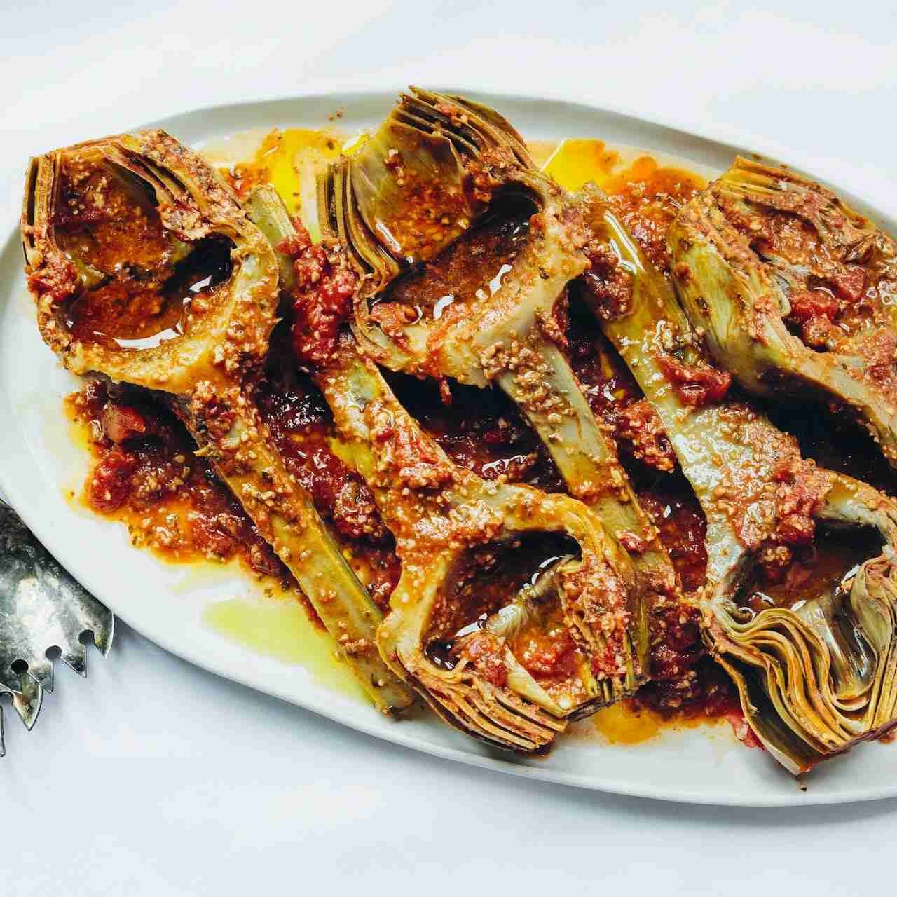How to cook fresh artichokes? What dishes can you make? Check out these 20 best fresh artichoke recipes from fellow food bloggers!