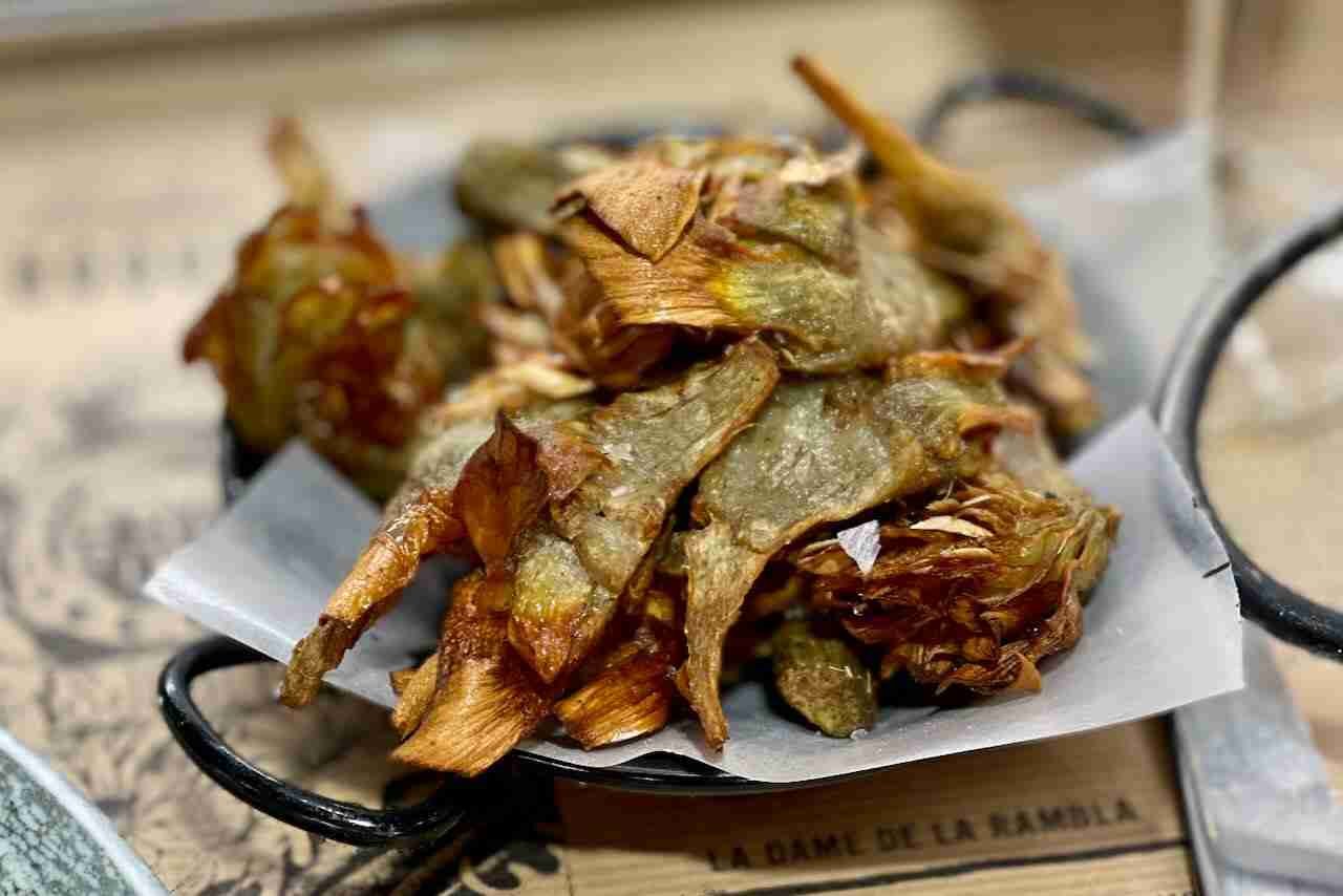 Easy Artichoke Crisps (Alcachofas Fritas Crujientes) Artichoke Crisps