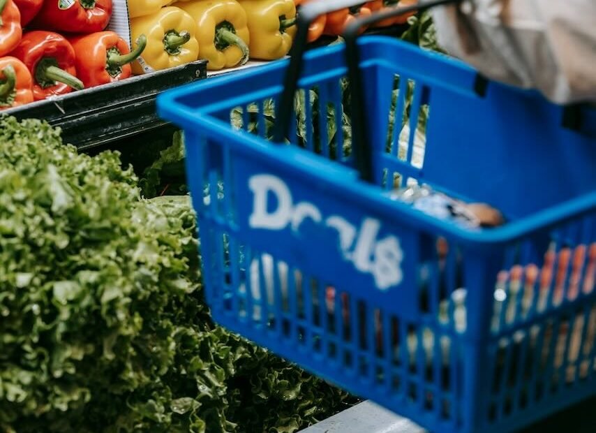 Eating Well on a Tight Budget